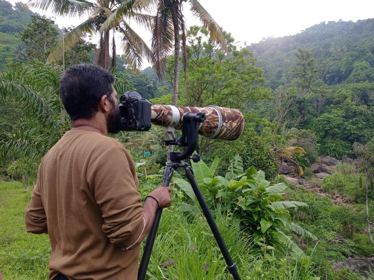 Riverbench Homestay Munnar Anaviratty Exteriör bild